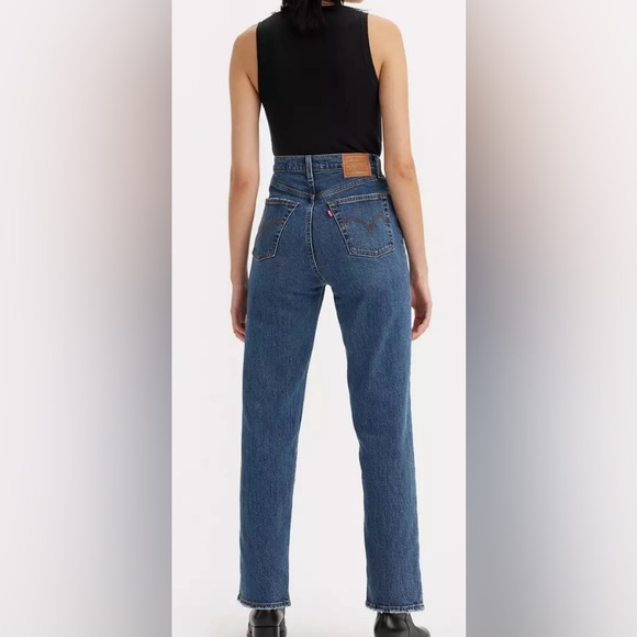 NWT LEVIS RIBCAGE STRAIGHT ANKLE WOMEN'S JEANS SIZE: 31 Waist, 27 length. - Picture 3 of 6